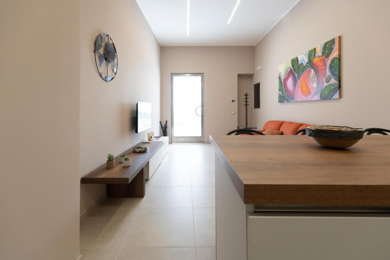 Iitana Luxury - Fronte Mare Apartment