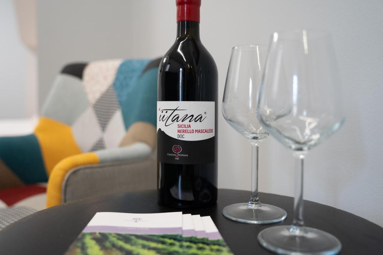 Iitana Luxury - Fronte Mare Apartment Catania